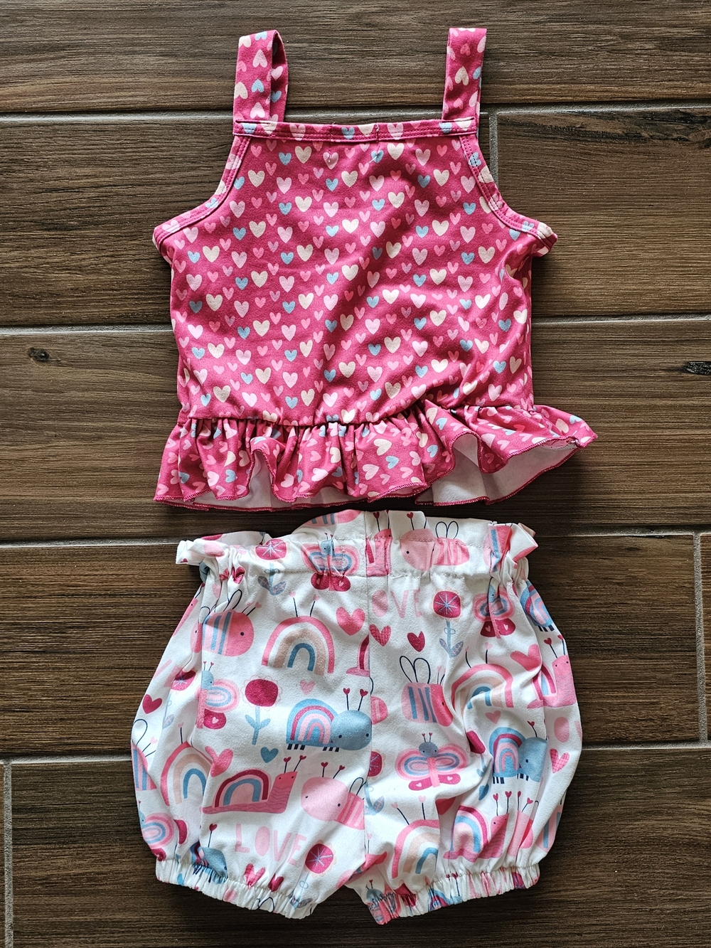 Pete + Lucy Love Bug Outfit 3T - Picture 2 of 2